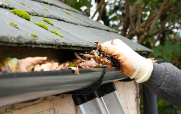gutter cleaning Daisy Nook, Greater Manchester